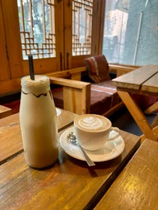 Ama Cafe Majnu Ka Tila